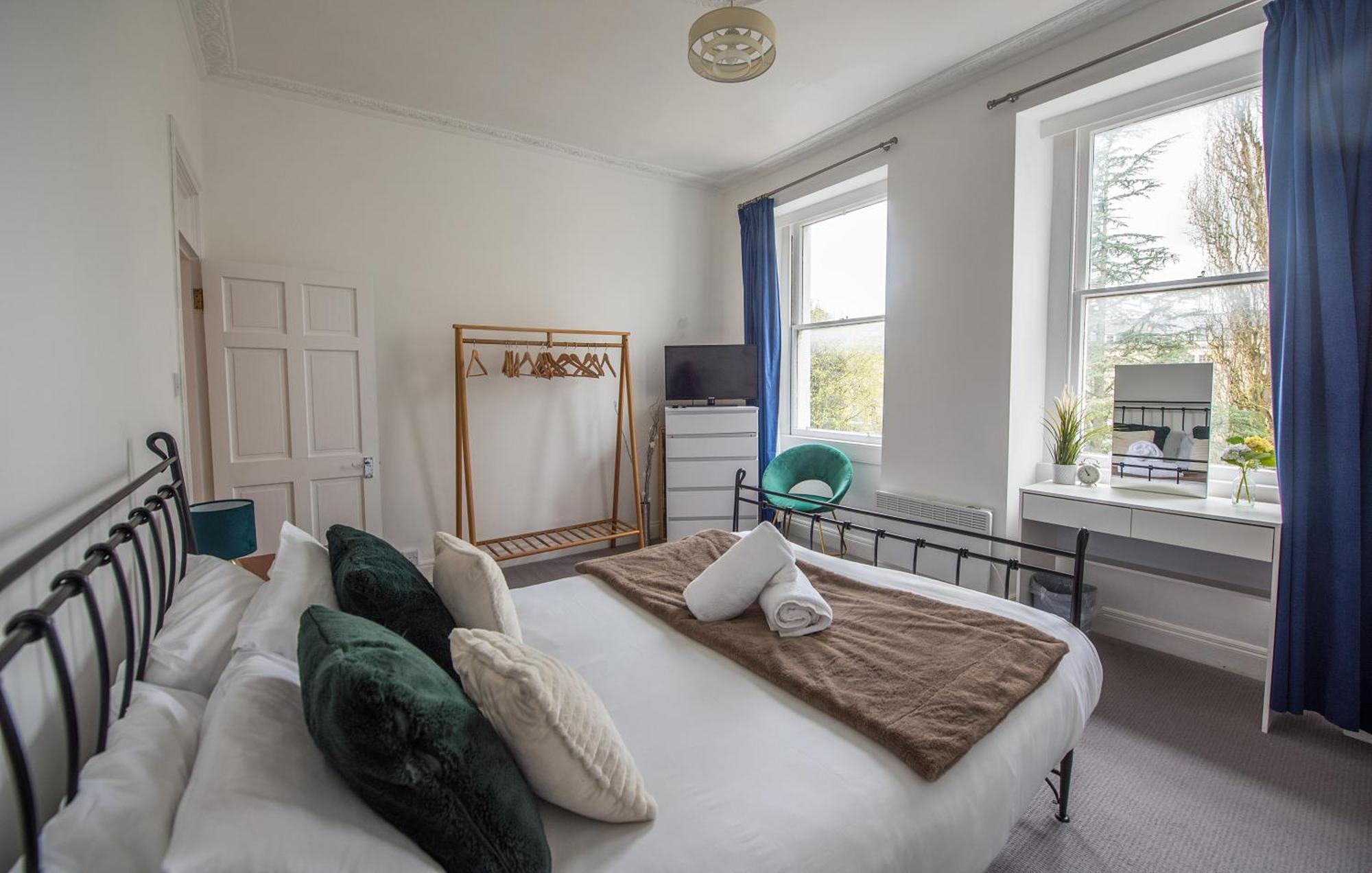 Grosvenor Pad - Lovely 2-Bed Flat - Free On Street Parking Bath Exterior photo