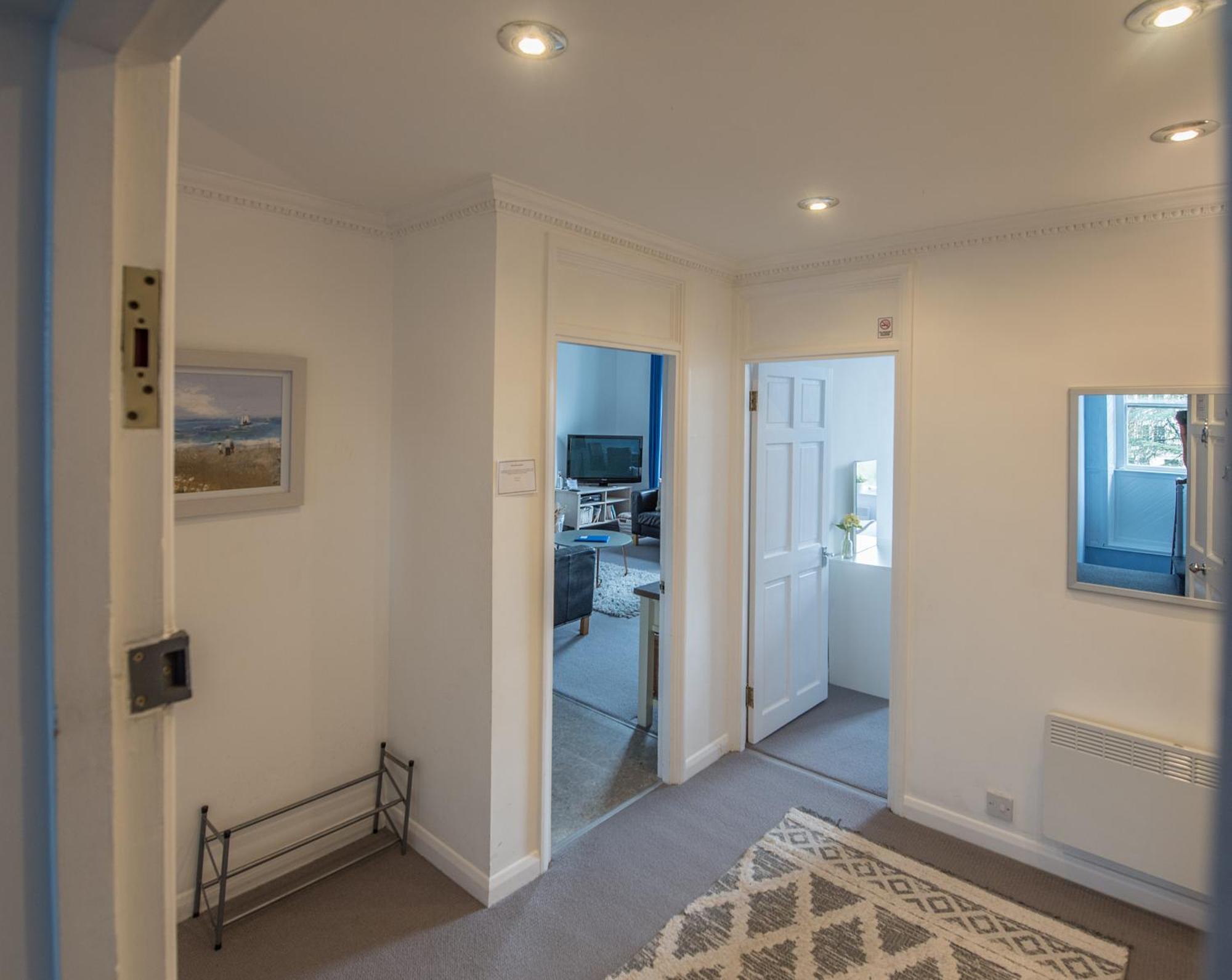 Grosvenor Pad - Lovely 2-Bed Flat - Free On Street Parking Bath Exterior photo