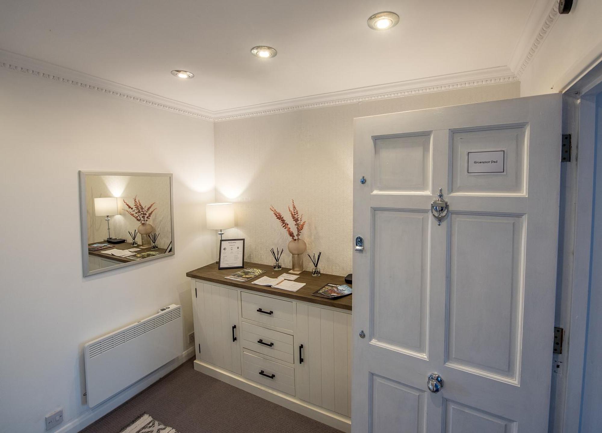 Grosvenor Pad - Lovely 2-Bed Flat - Free On Street Parking Bath Exterior photo
